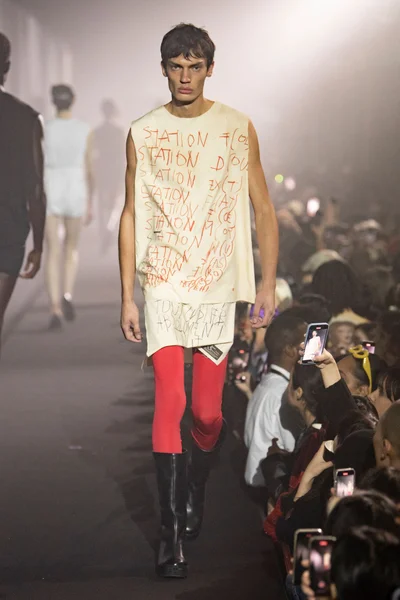 Look 47
